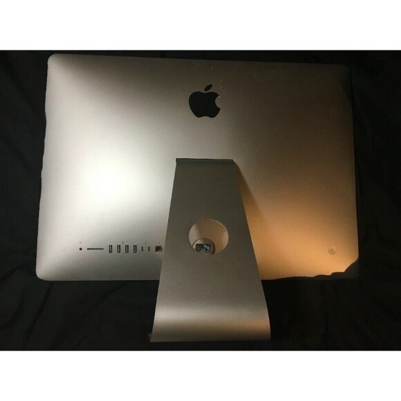 Apple 21.5 Inch All-In-One Imac Computer - Picture 8 of 9